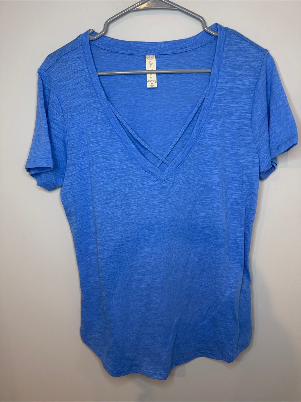 NEVER WORN Altar'd State Blue V-Neck Short Sleeve Tee